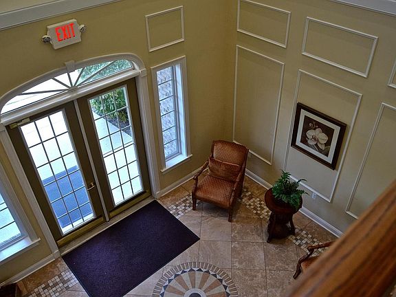 4th image of 322 Sophee Ln #1000