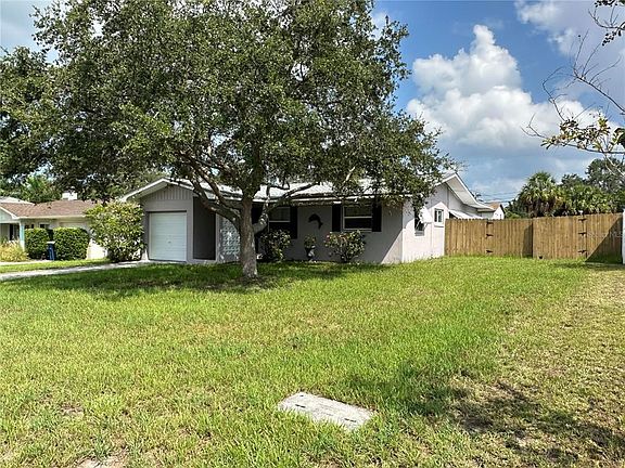 3rd image of 1108 Sunnydale Dr