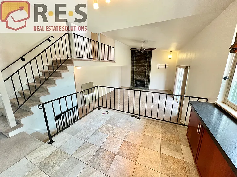2723 S Otis St — Photo 13