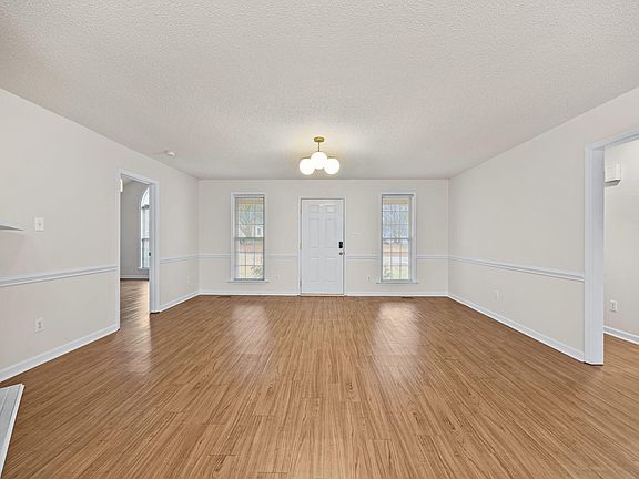 5th image of 71 Rosa Cir