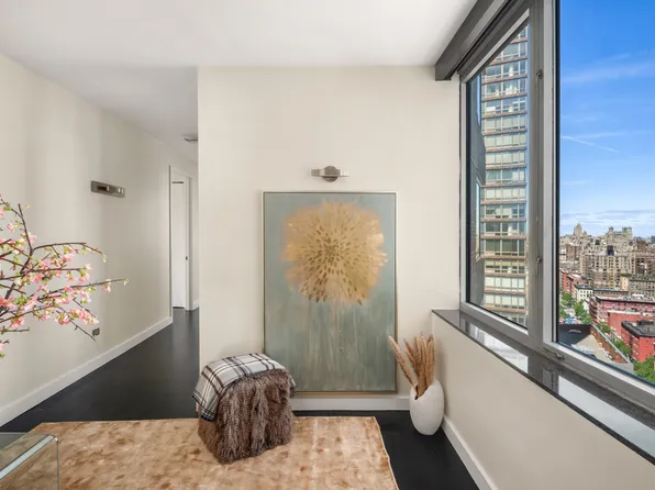 150 Columbus Avenue image 11 of 22