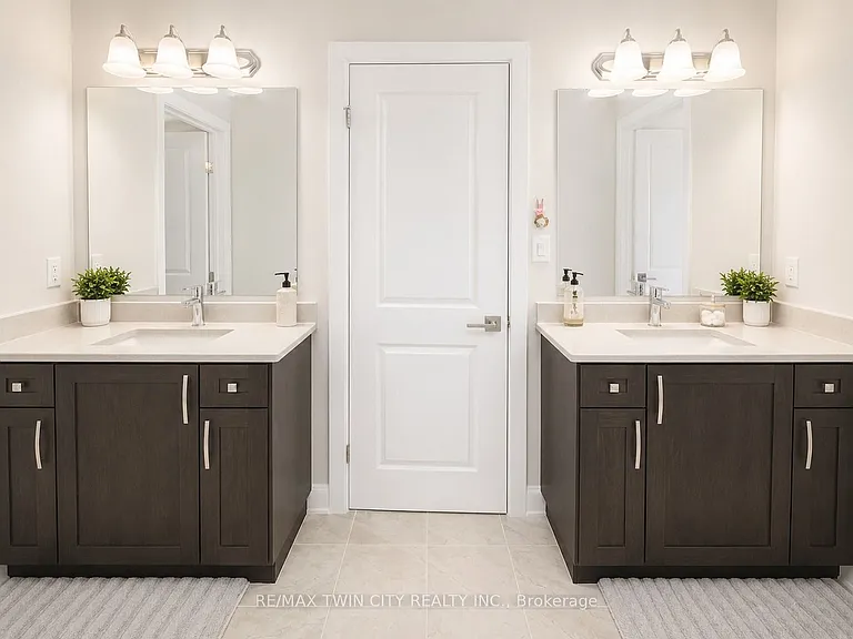 514 Bridgemill Cres — Photo 19