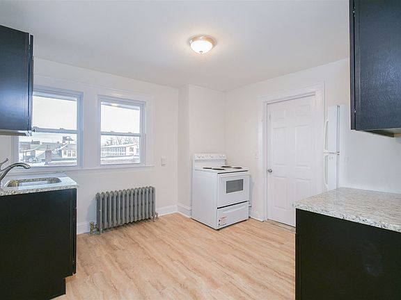 54_grove_kitchen