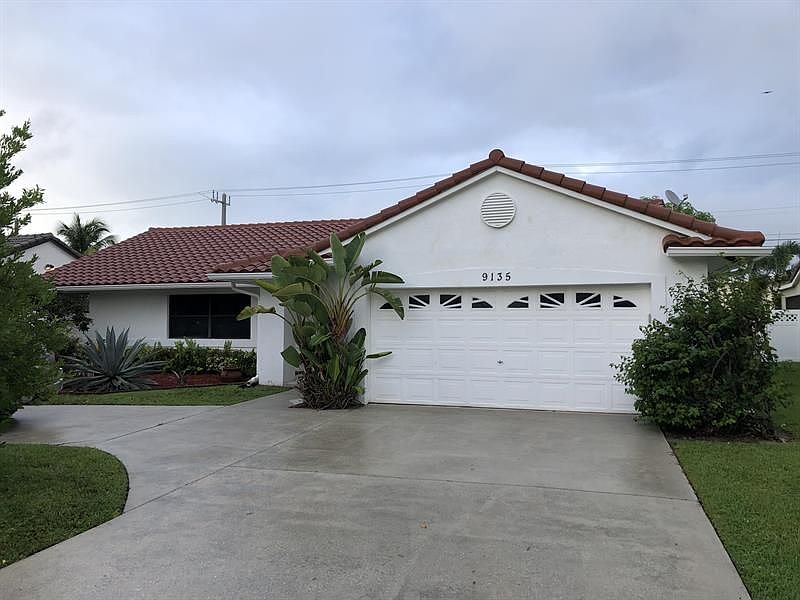 1st image of 9135 NW 44th Ct