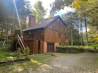 353 Millbrook Rd, Hudson, NY 12534