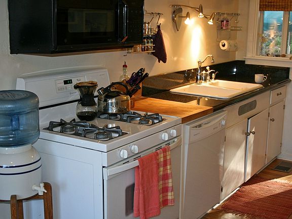 Modern Kitchen