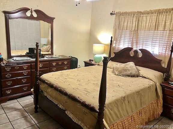 3rd image of 1629 NW North River Dr APT 504