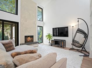 4093 Audubon Dr, Marietta, GA 30068