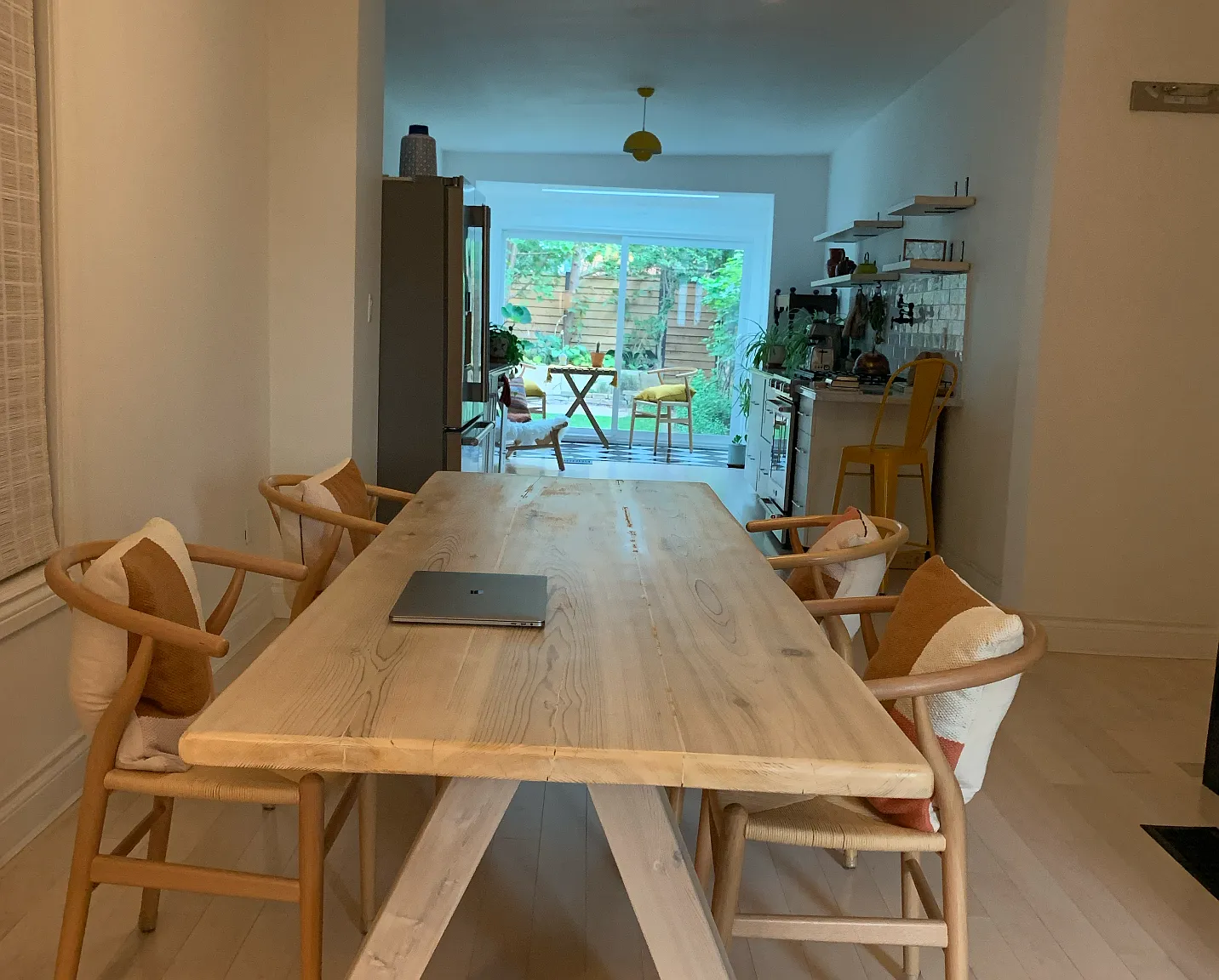 137 Franklin Ave — Photo 4