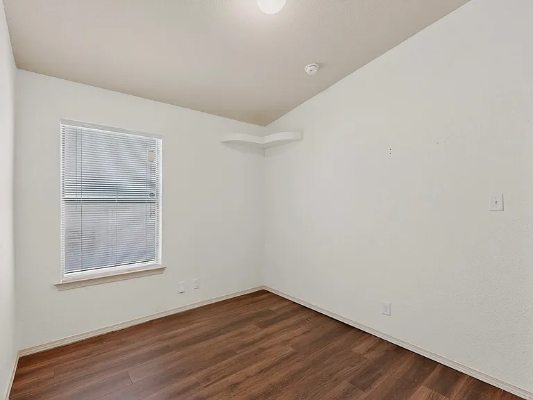 2304 Honey Dew St — Photo 23