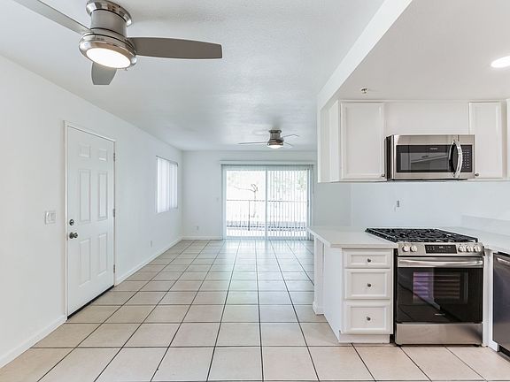 2nd image of 68190 Calle Las Tiendas APT C