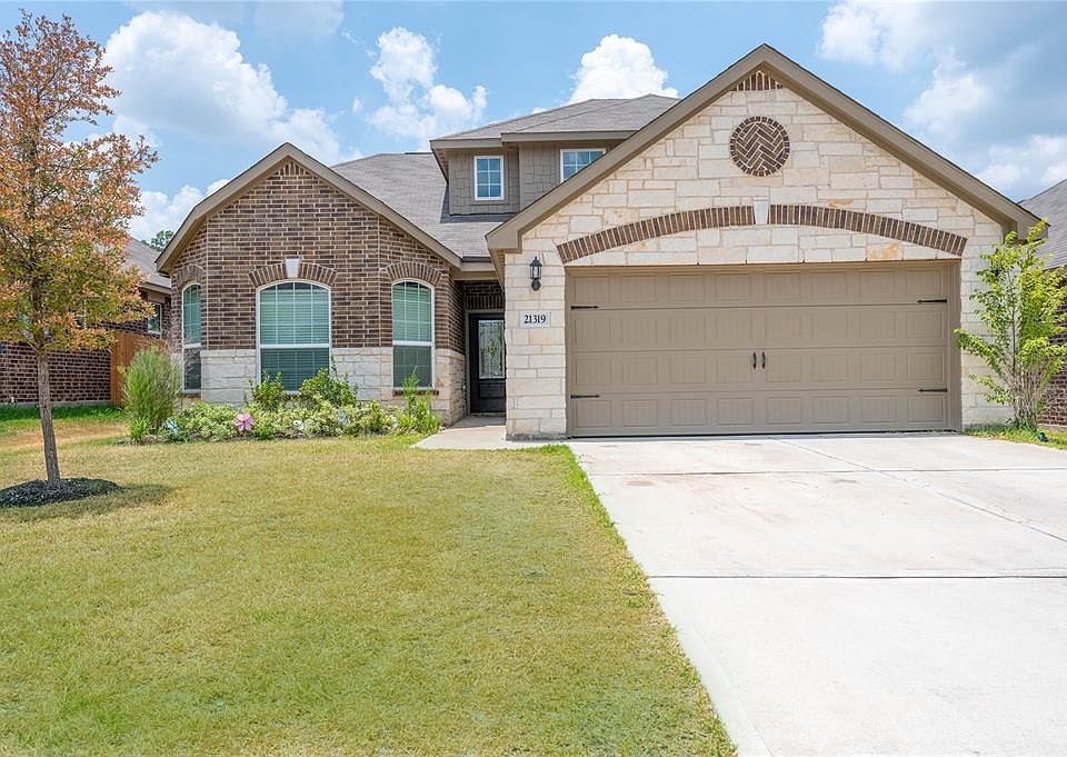 1st image of 21319 Echo Manor Dr