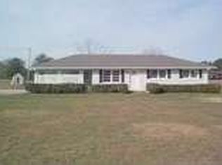 1300 Spring Valley Rd, Winterville, GA 30683