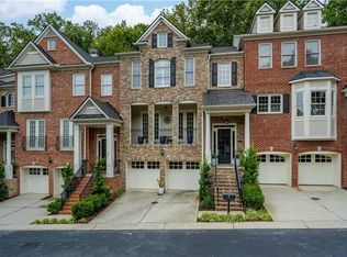 5964 Reddington Way, Sandy Springs, GA 30328