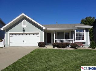 14712 Spaulding St, Omaha, NE 68116