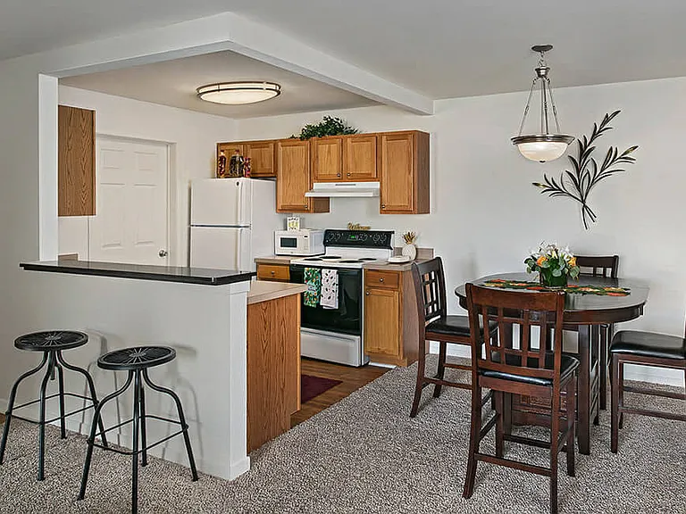 Breakfast Bar Area!