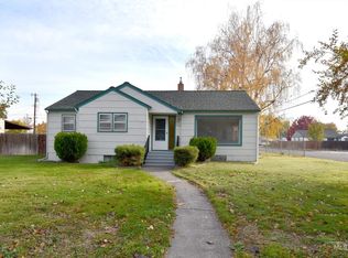 1147 5th St, Clarkston, WA 99403