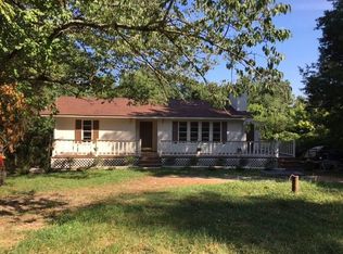 327 Elm Grove St, Loudon, TN 37774