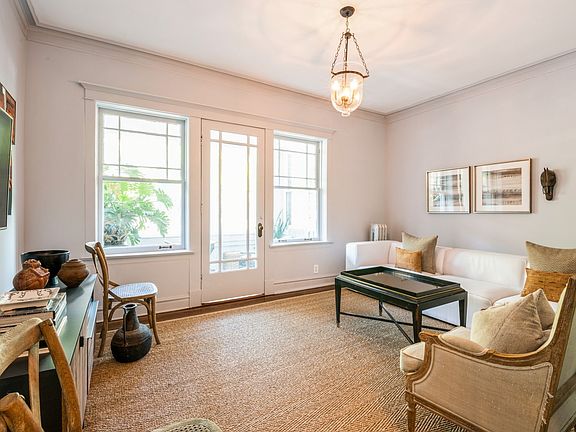 5th image of 1625 W Wilson Ave #1