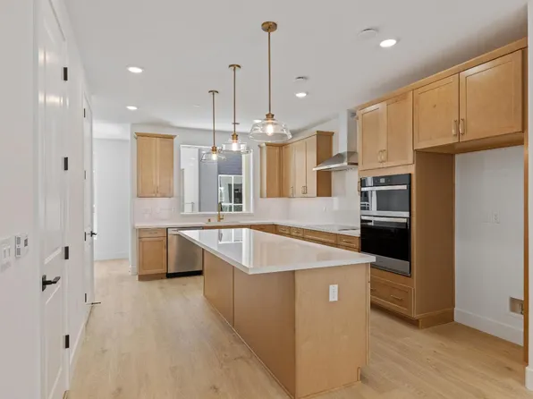 1808 Loft Walk, Sacramento, CA 95816