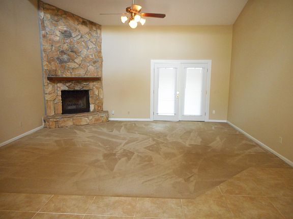 2nd image of 523 Kevin Dr