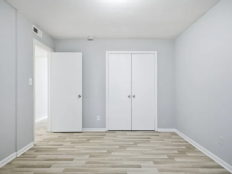 507 Ashlawn Dr — Photo 11