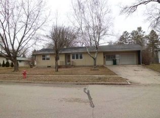 208 South Ave, Edgerton, WI 53534