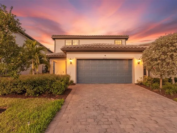 16235 Pine Mist Dr, Lakewood Ranch, FL 34211