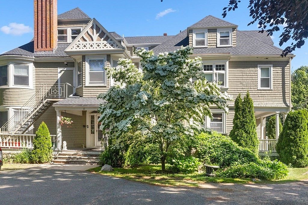 10 Dalton Ave APT 4, Gloucester, MA 01930 Zillow