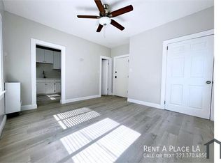 832 W Florence Ave #4B, Los Angeles, CA 90044