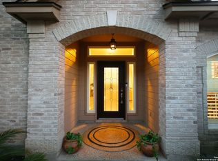 2326 Blackoak Bnd, San Antonio, TX 78248