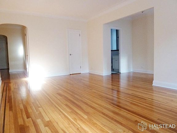 3rd image of 310 E 75th St APT 6b