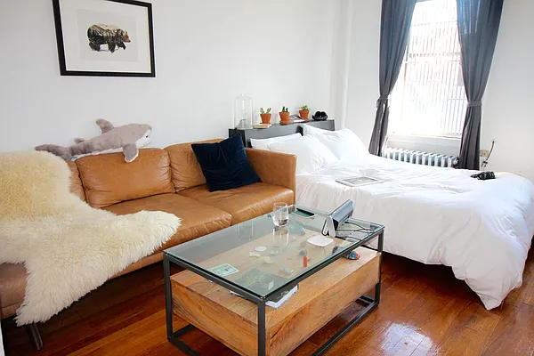 Rented by J Misrahi Realty Corp | media 11