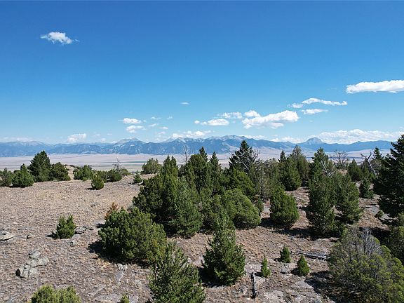 2nd image of 137 Shining Mountains Loop Rd Unit 1