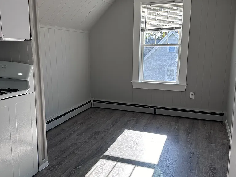 55 Norwood St — Photo 4