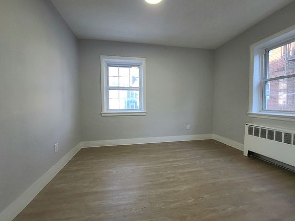 5th image of 88 Forest Hill Pkwy #21J