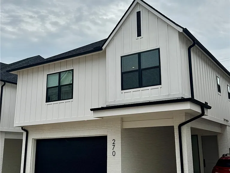 270 Estates Cir — Photo 3