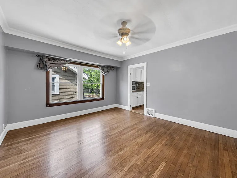 Dining Room / Add'l Living Space