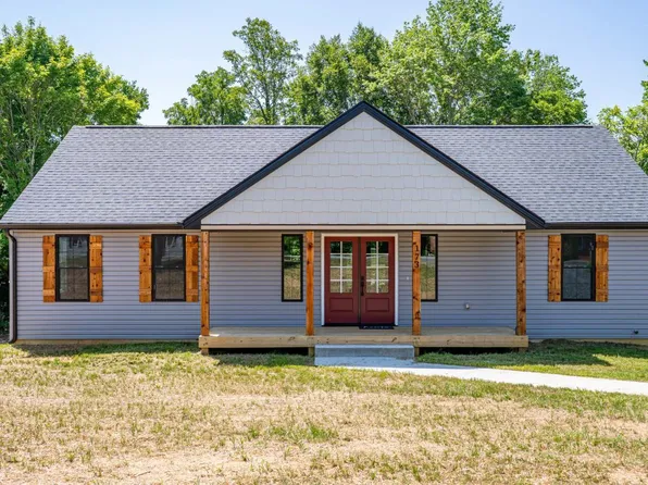 173 Orchard Dr, Madison Heights, VA 24572