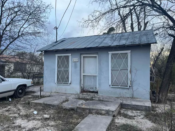 213 Warner St, Del Rio, TX 78840