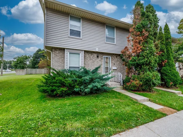 242 Lakeport Rd #1, Saint Catharines, ON L2N 6V2