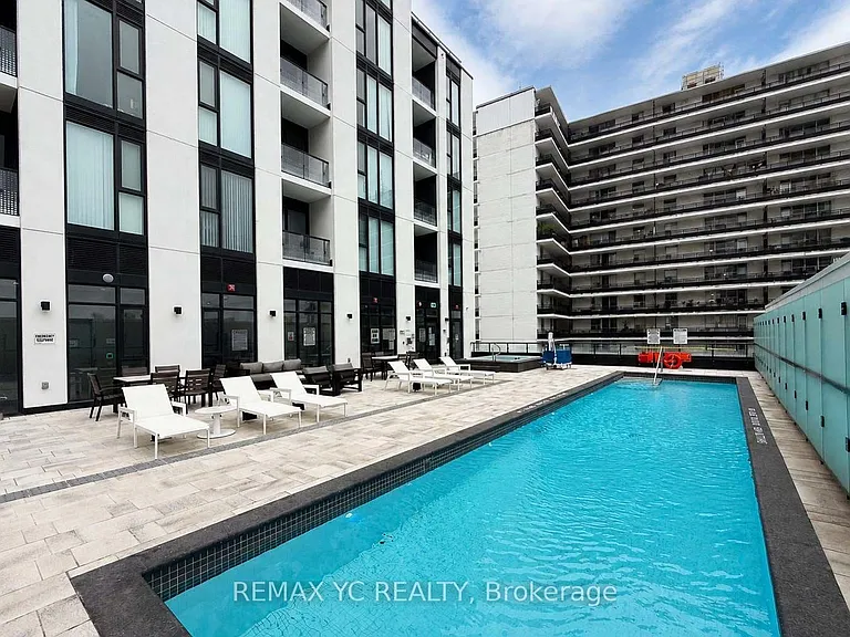5858 Yonge St #1022 — Photo 46