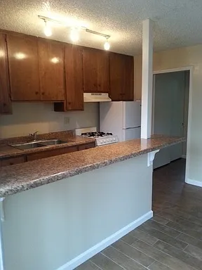0930 - Nord Ave Apartments — Photo 6