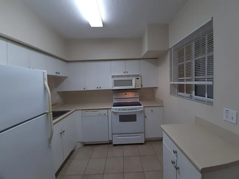8358 Bernwood Cove Loop #707 — Photo 7