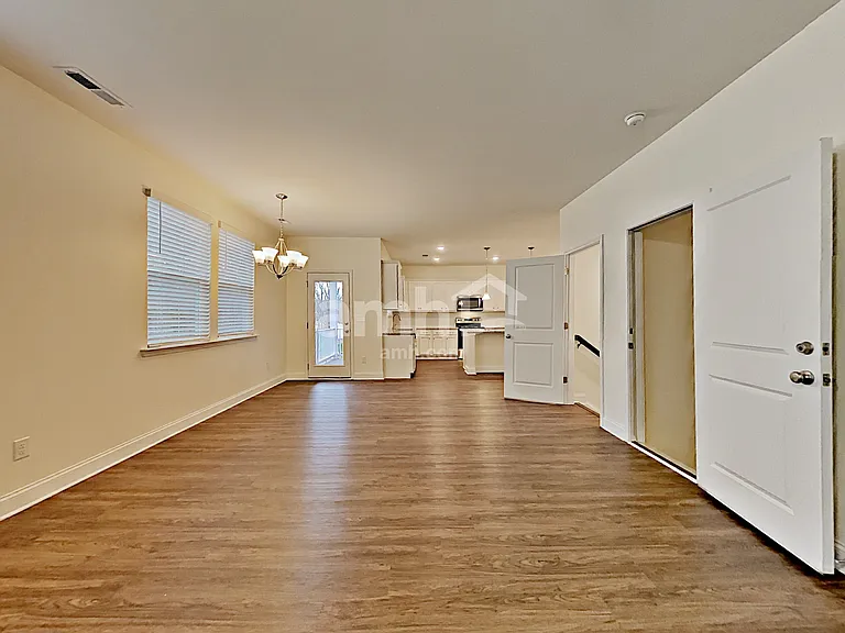 17322 Alydar Commons Ln — Photo 8