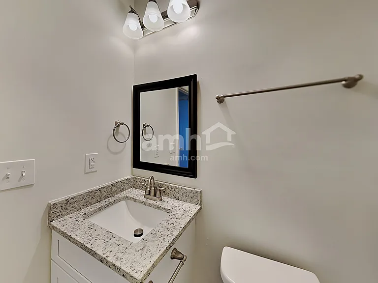 1157 Paramount Dr — Photo 8