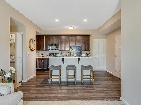 4th image of 1 Kerry Park Cir #233KPKPC