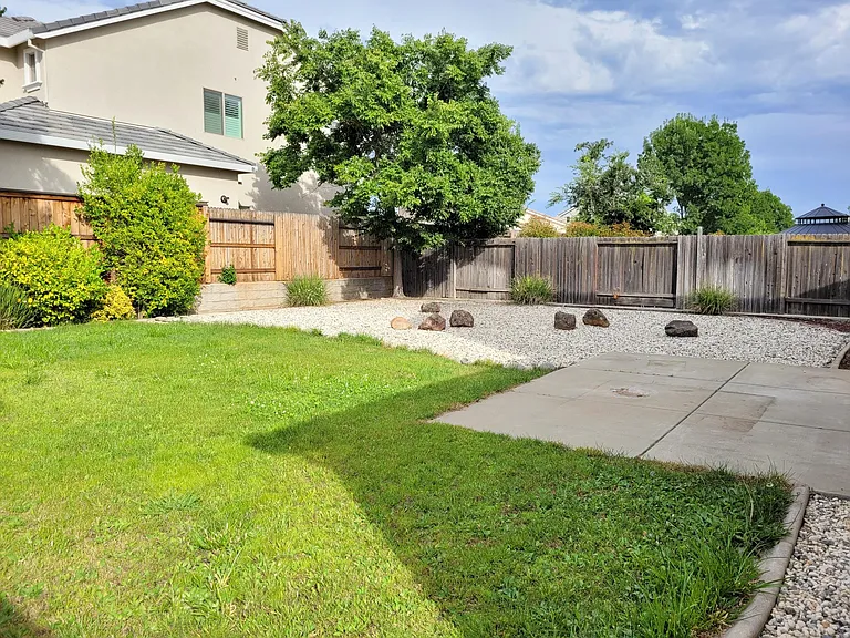 1322 La Guardia Cir — Photo 4
