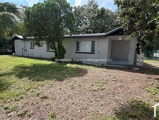4 bed, $2,300 — Photo 3