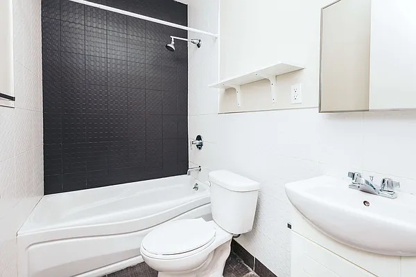 Rented by Nooklyn NYC LLC | media 22